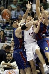 ЦСКА отстрани Барселона на полуфинала на Евролигата